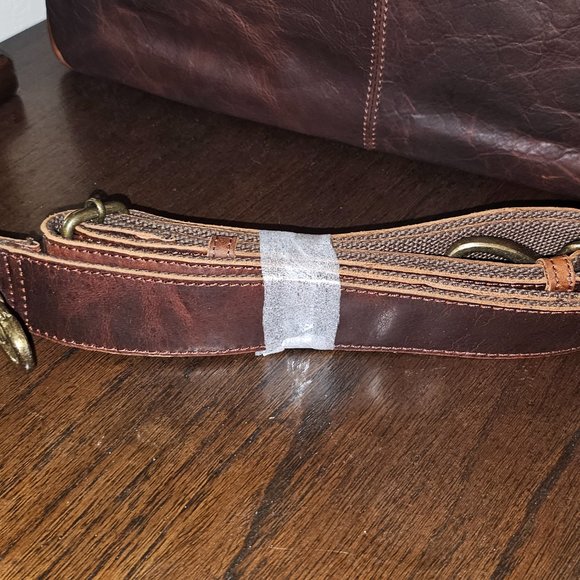 Paul & Taylor Genuine Leather Laptop Bag/Briefcase - Picture 11 of 16